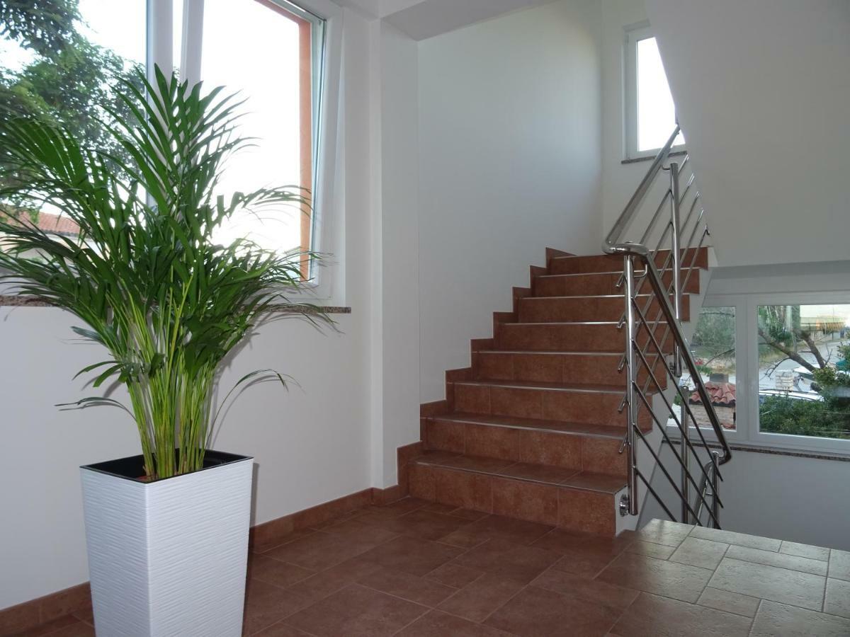 Apartments Orange Medulin Exterior photo